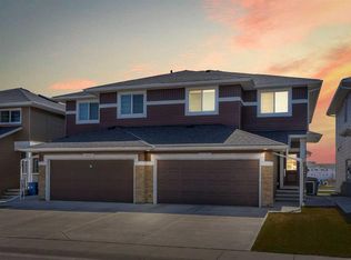 133 N Redstone Cmn NE, Calgary, AB T3N 0P6