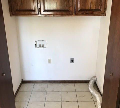 2nd image of 517 S Dogwood St