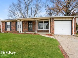 2217 Outlook Dr, Saint Louis, MO 63136