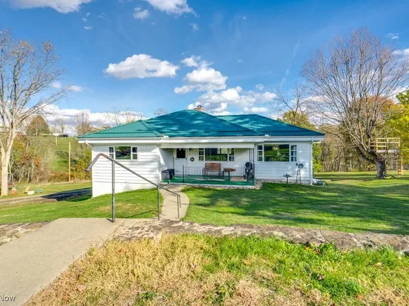 161 Ridgeway Dr, Richmond, OH 43944