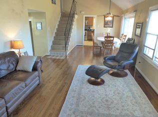 461 Pepper Mill Ln, Norfolk, VA 23502