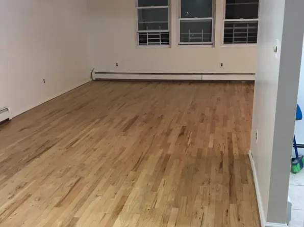 21119 99th Ave Floor 2, Queens Village, NY 11429