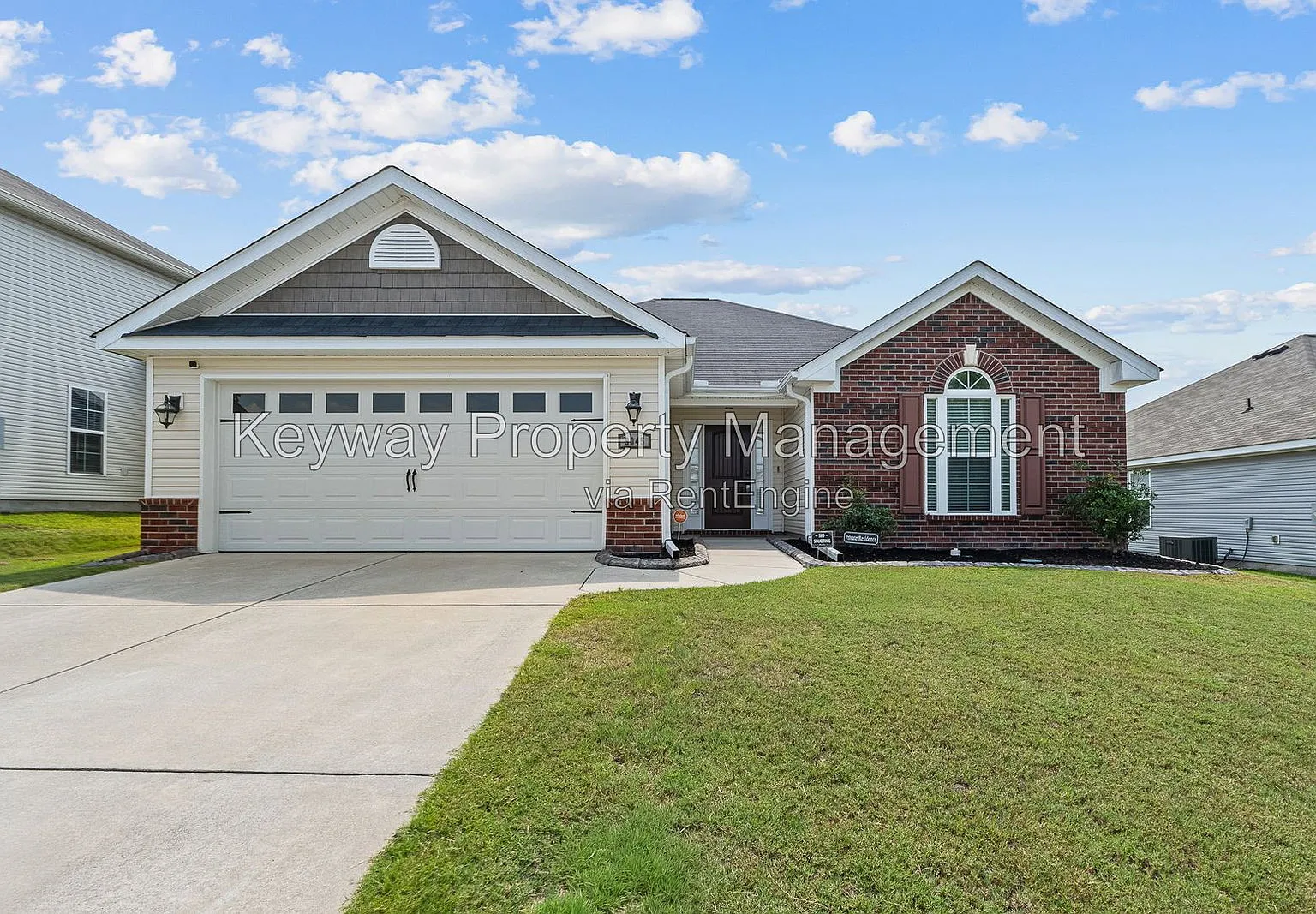 3 bed, 2.0 bath, 1669 sqft, $1,930 — Photo 1