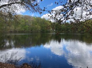 179 Horse Pond Rd, Madison, CT 06443