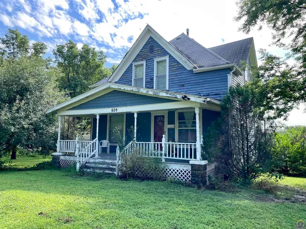 609 Frazier St, Valley Falls, KS 66088