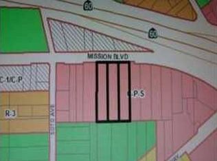 7122 Mission Blvd, Riverside, CA 92509