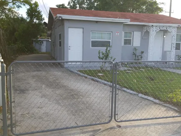 2103 NW 9th St, Pompano Beach, FL 33069