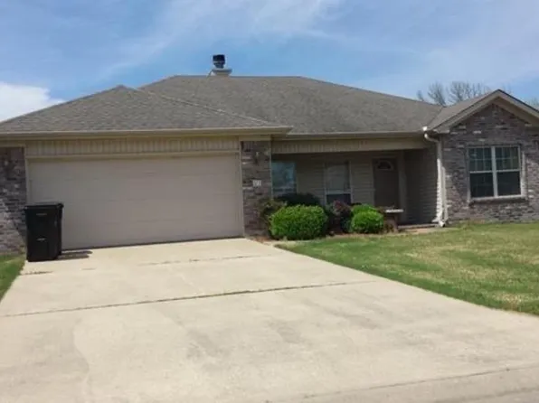 12 Lakeside Dr, Ward, AR 72176