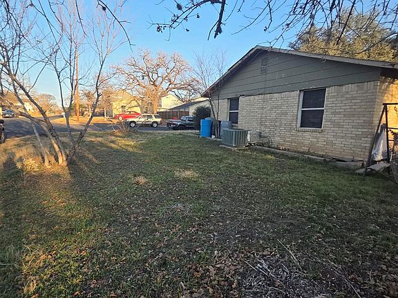 2nd image of 1308 Astor Pl