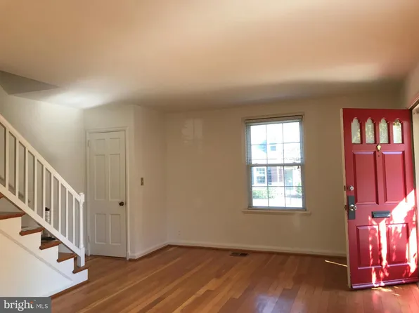 4447 34th St S, Arlington, VA 22206