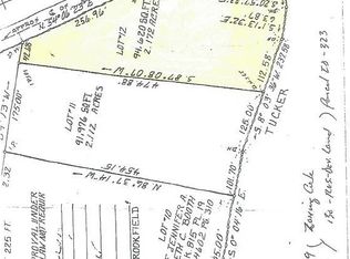 112 Tucker Rd, West Brookfield, MA 01585