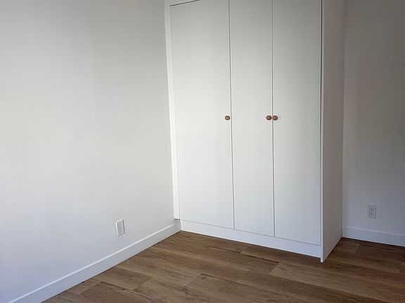 4th image of 1641 Maltman Ave #1639