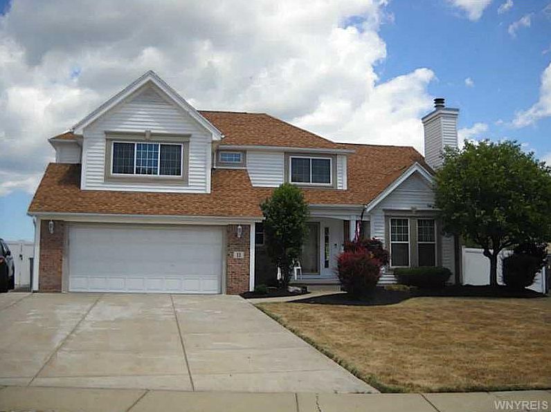 1st image of 11 Westbury Ln