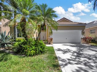 6455 NW 78th Dr, Parkland, FL 33067
