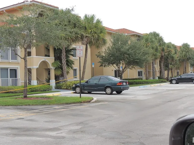 9905 Westwood Dr #16-3 — Photo 2