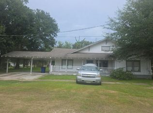 308 N 7th St, Kinder, LA 70648