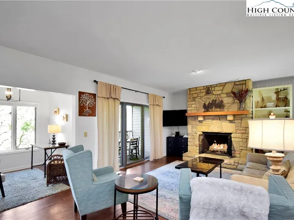 140 Manor View Lane #Cascades 2, Blowing Rock, NC 28605