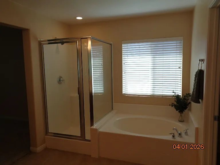 42308 Klamath Ln — Photo 16