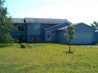 1430 279th Ln NW, Isanti, MN 55040