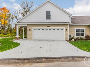 11514 S Lake Dr #116, Holland Township, MI 49424