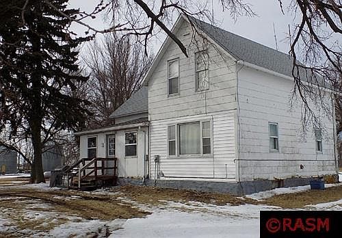 2nd image of 20433 300th Ave