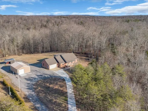 3173 Barnes Mill Rd, Smithville, TN 37166