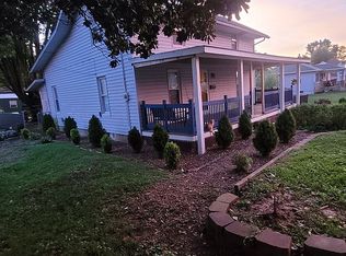 613 14th St, Tell City, IN 47586