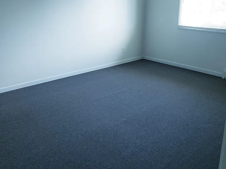 262 W Centralia St #5 — Photo 8