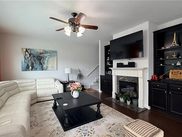 1810 Kingsbridge Ct — Photo 13