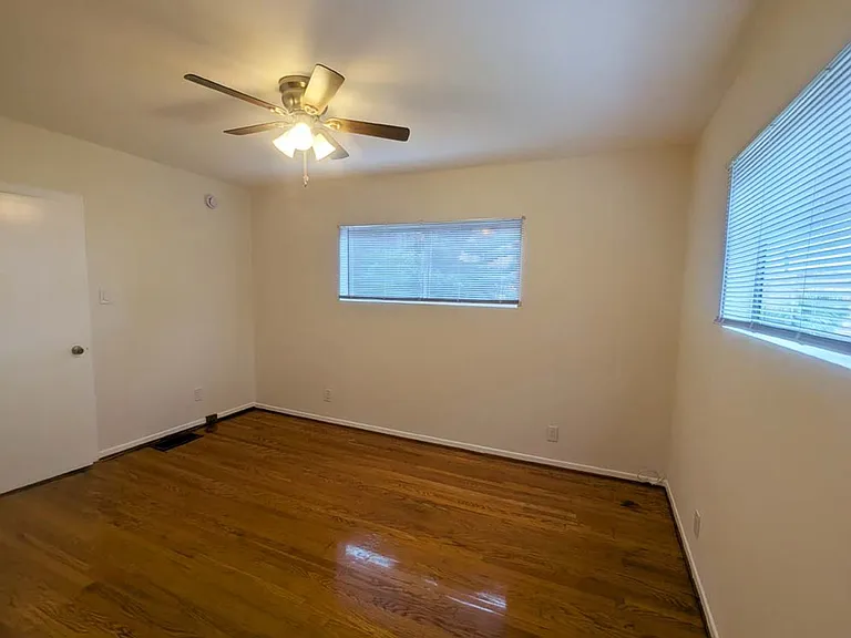 1421 Kellam Ave — Photo 16