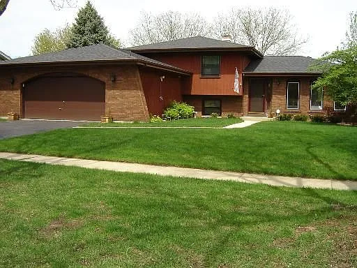 531 N Lyle Ave photo 1