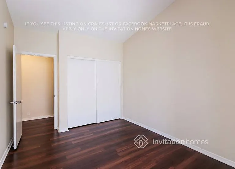 11134 N 82nd Dr — Photo 12