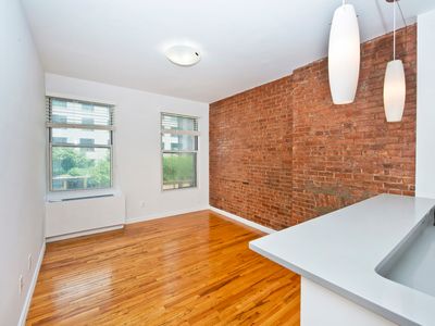 350 W 14th St, New York, NY, 10014