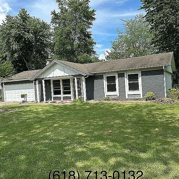 3 bed, 1.5 bath, 1332 sqft, $1,625 — Photo 1