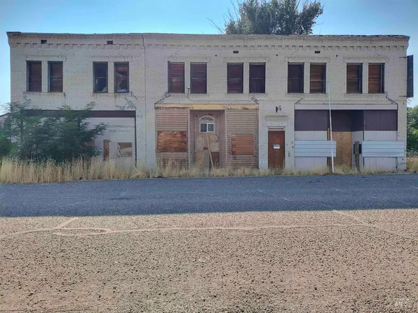 4145 N Meridian St, King Hill, ID 83633
