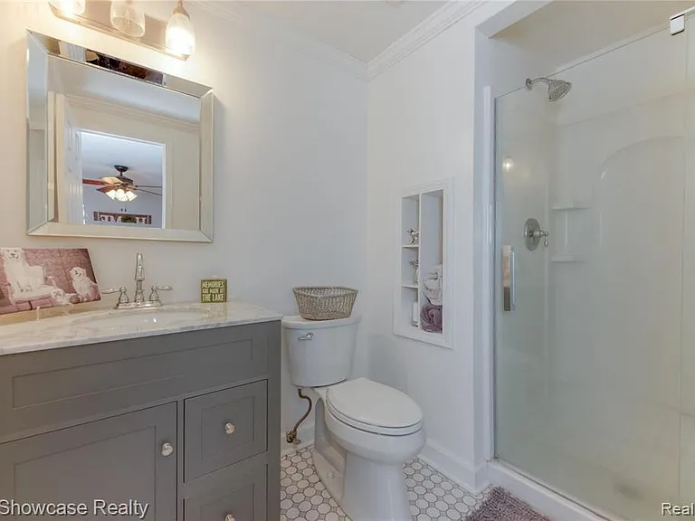 299 Wind Way Dr — Photo 15