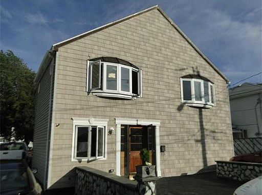 2nd image of 153 Newman St