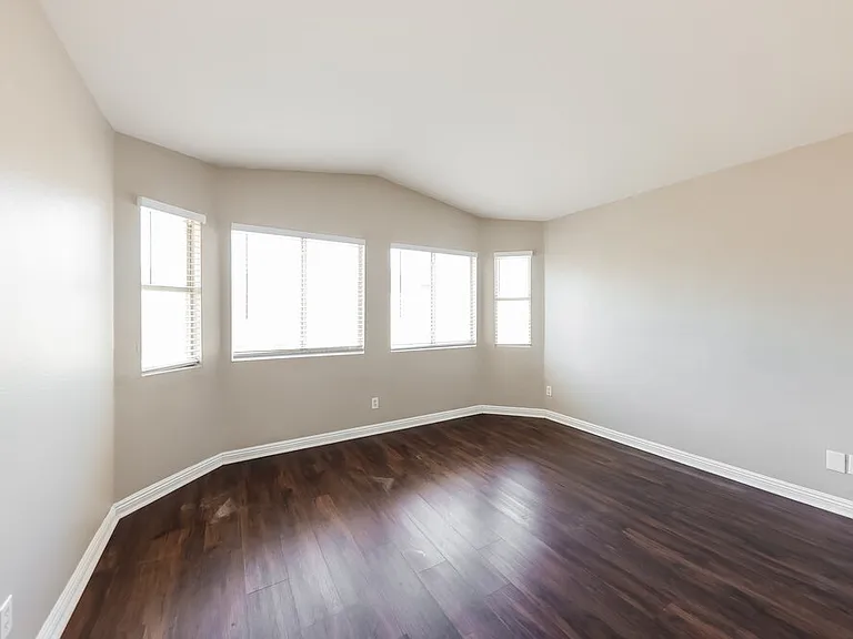 6634 W Pima St — Photo 10