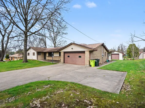 801 Apache Run, Macedonia, OH 44056