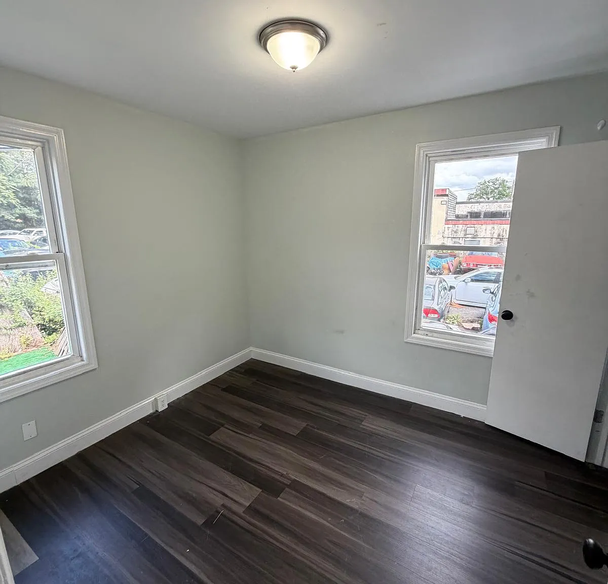 3 bed, $2,450 — Photo 4