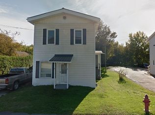 33 Market St, Fort Kent, ME 04743