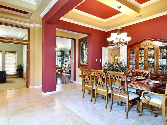 4th image of 403 Lakewood Dr