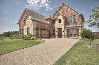 1st image of 1501 Daisy Ln