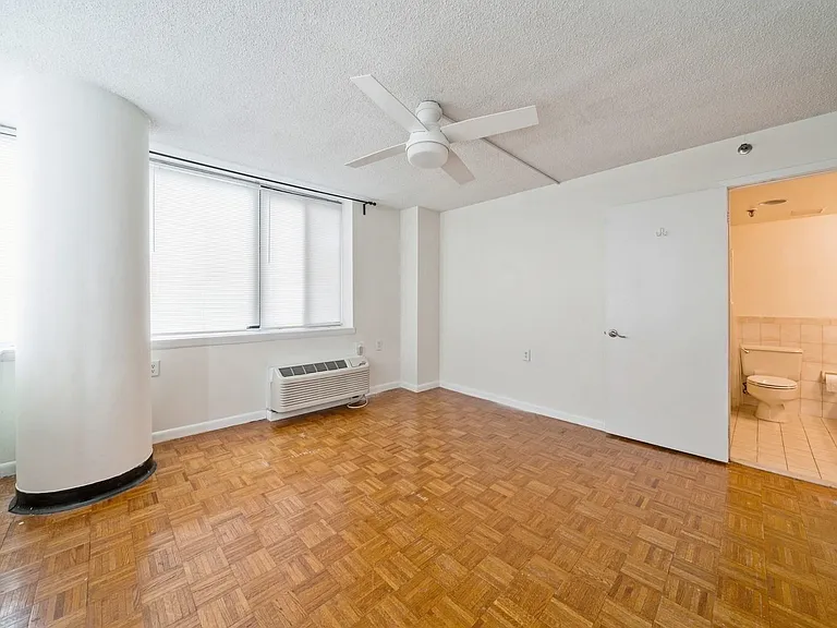 551 Observer Hwy #4C — Photo 7