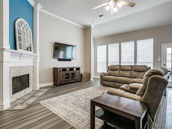 4th image of 1714 Mapleleaf Dr
