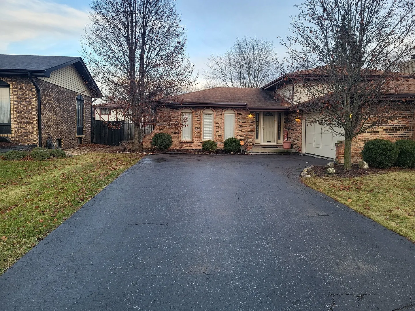 18555 Olde Farm Rd photo 1