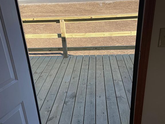 4th image of 7105 Walden Dr
