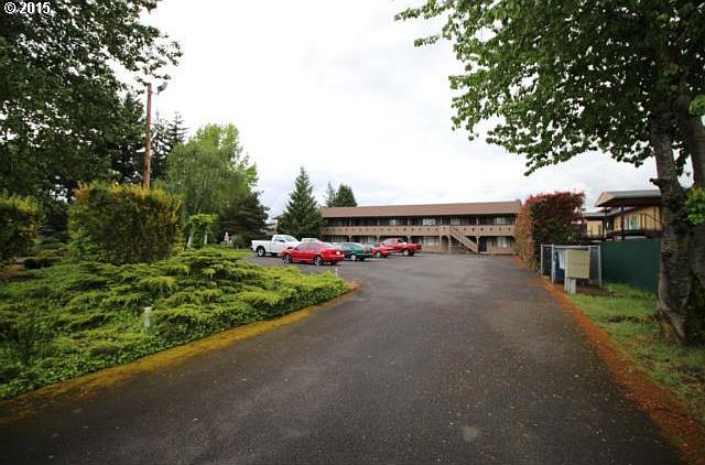 1st image of 909 NE 88th Cir #G