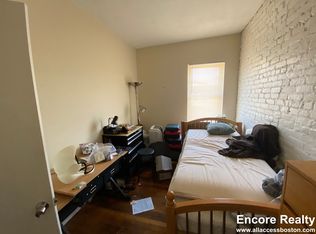 894 Huntington Ave #13, Boston, MA 02115