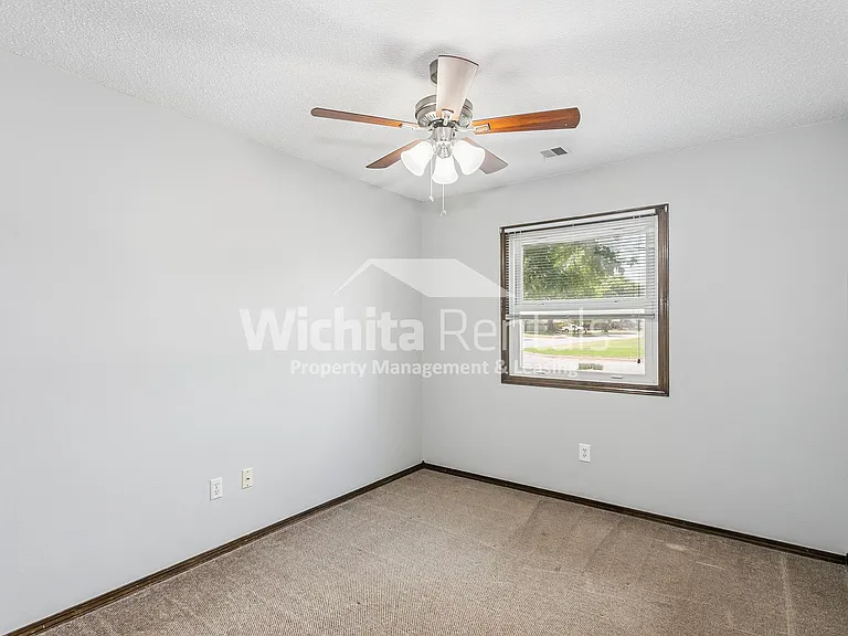 4549 S Washington Ct — Photo 9